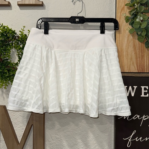 Free people white skort size large - Picture 1 of 6